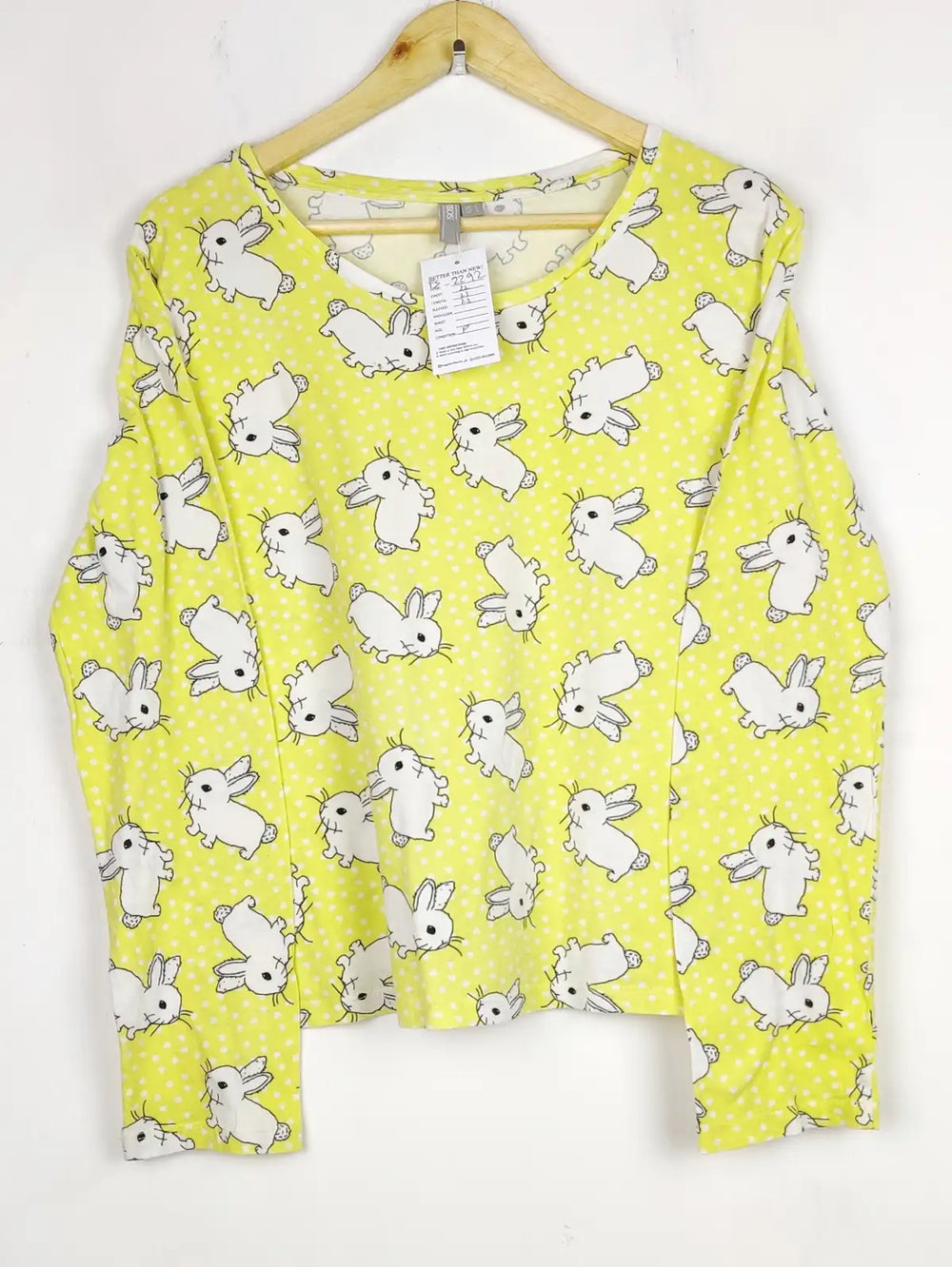Buy online pre-used pre-loved 100% authentic & Original branded Asos (FS-2292) available in Pakistan. Top international brands avilable.