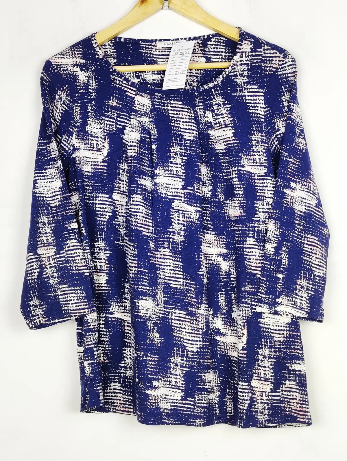 Buy online pre-used pre-loved 100% authentic & Original branded Marks & Spencers (FS-2323) available in Pakistan. Top international brands avilable.