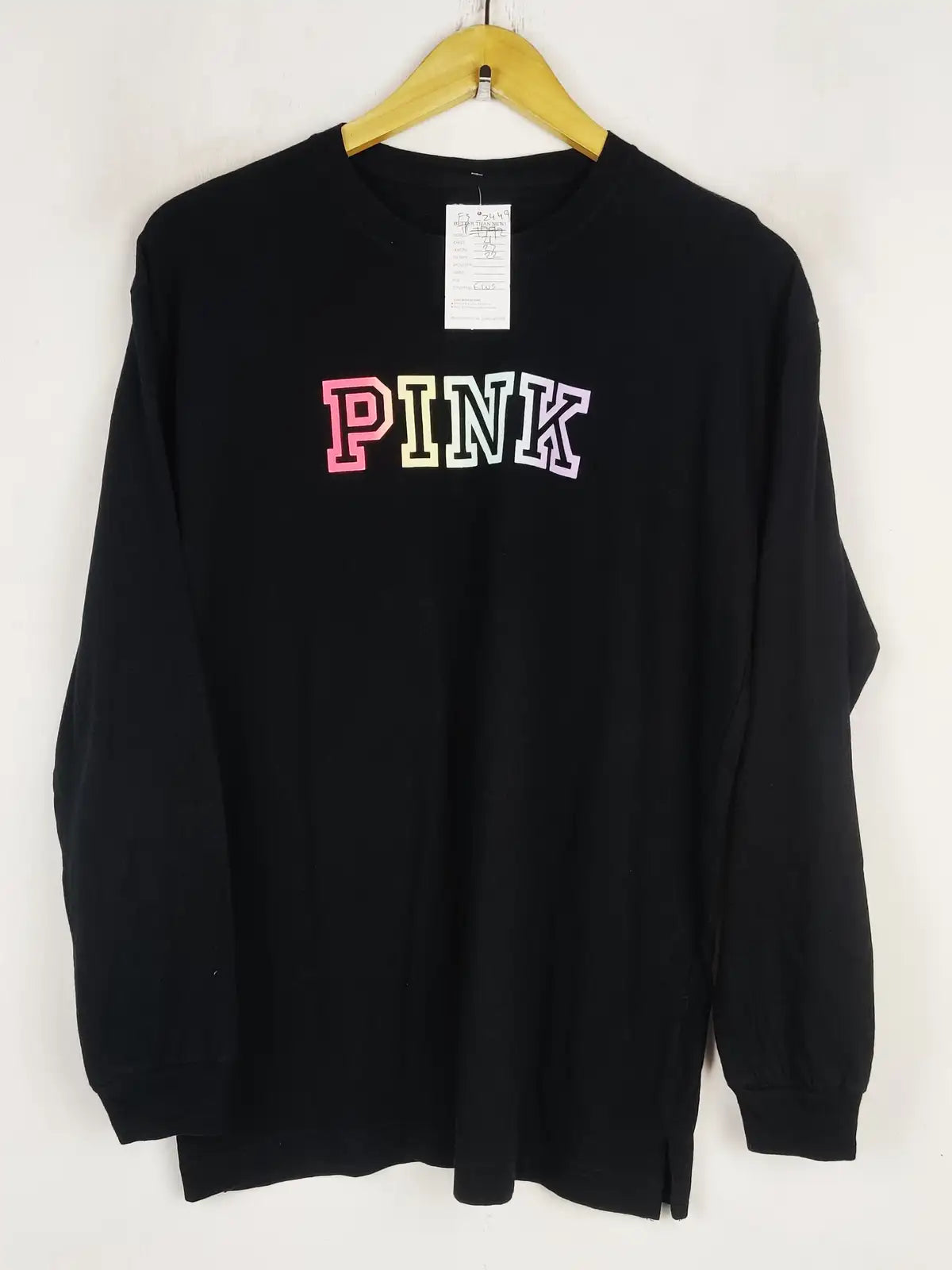 Buy online pre-used pre-loved 100% authentic & Original branded Pink (FS-2449) available in Pakistan. Top international brands avilable.