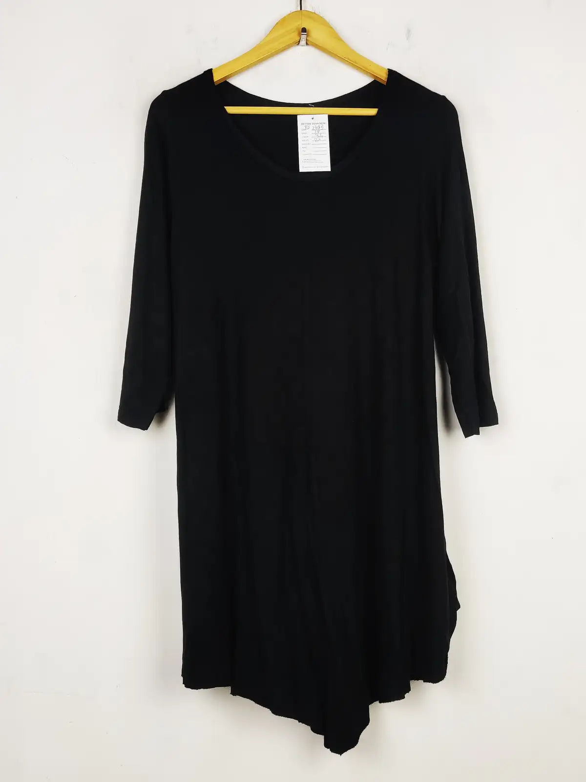 Buy online pre-used pre-loved 100% authentic & Original branded Unknown Brand (FS-2485) available in Pakistan. Top international brands avilable.
