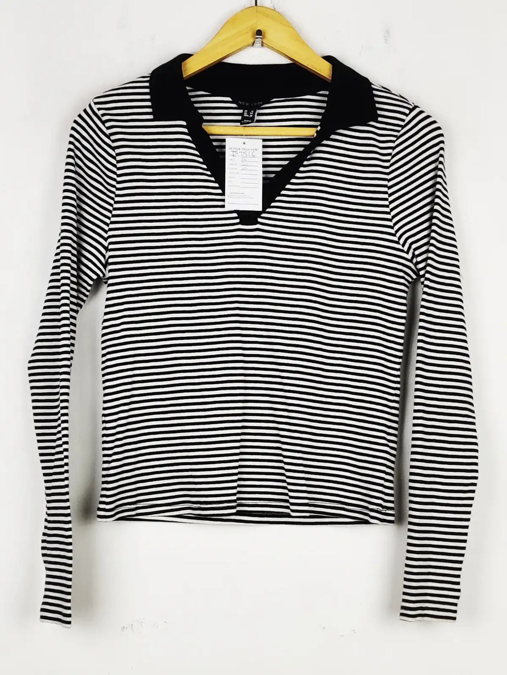 Buy online pre-used pre-loved 100% authentic & Original branded New Look (FS-2516) available in Pakistan. Top international brands avilable.