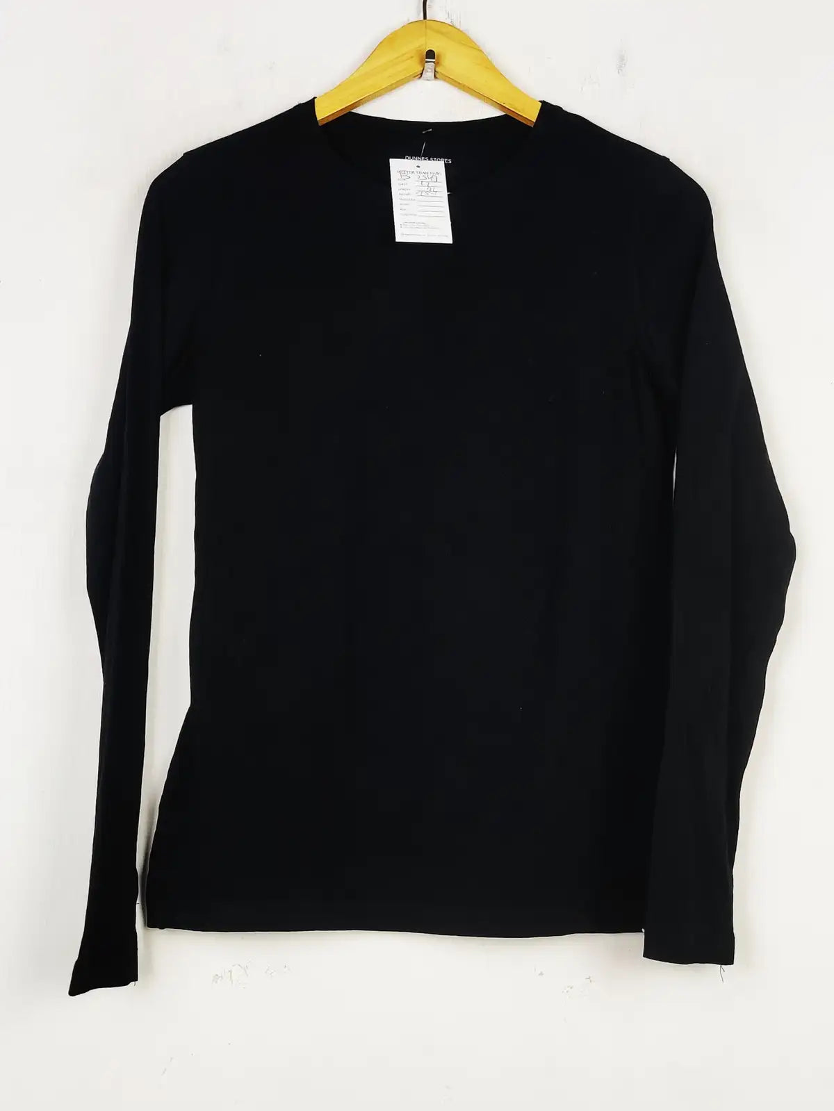 Buy online pre-used pre-loved 100% authentic & Original branded Dunnes Store (FS-2547) available in Pakistan. Top international brands avilable.