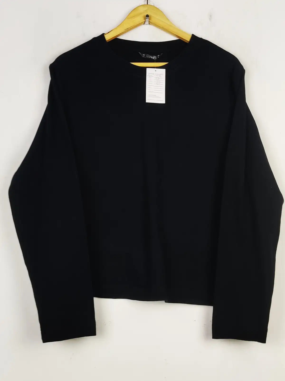 Buy online pre-used pre-loved 100% authentic & Original branded Dunnes (FS-2556) available in Pakistan. Top international brands avilable.