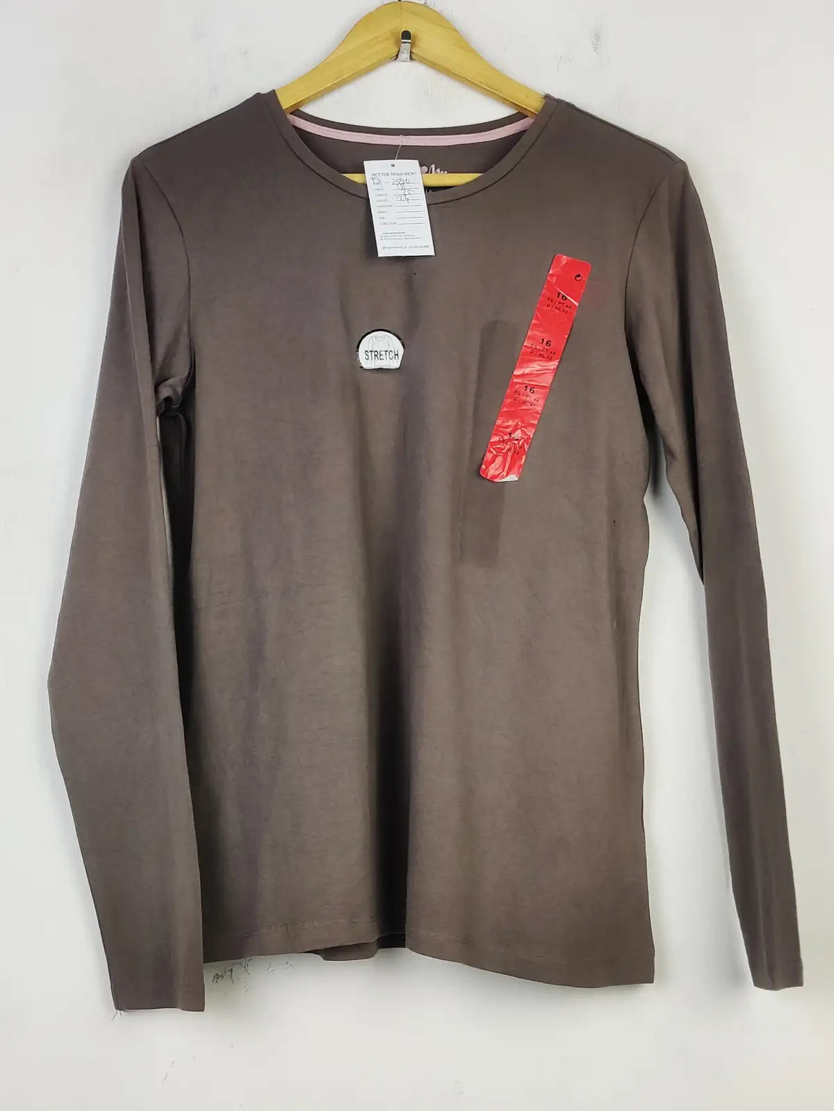 Buy online pre-used pre-loved 100% authentic & Original branded Love My Basics (FS-2596) available in Pakistan. Top international brands avilable.