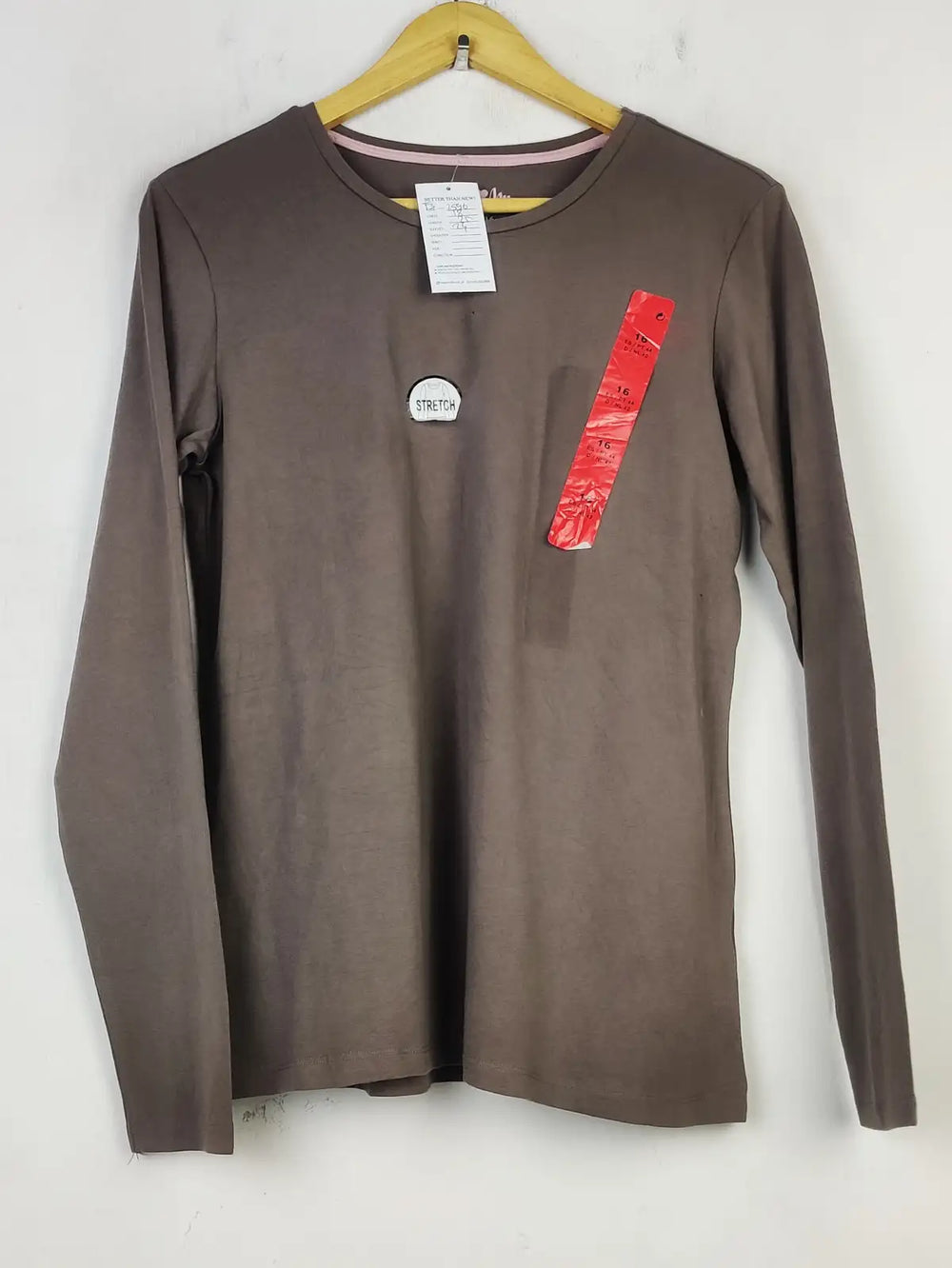 Buy online pre-used pre-loved 100% authentic & Original branded Love My Basics (FS-2596) available in Pakistan. Top international brands avilable.