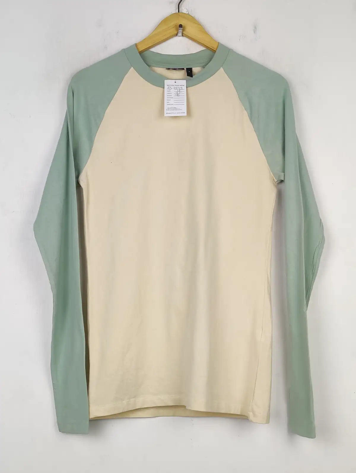 Buy online pre-used pre-loved 100% authentic & Original branded Asos (FS-2599) available in Pakistan. Top international brands avilable.