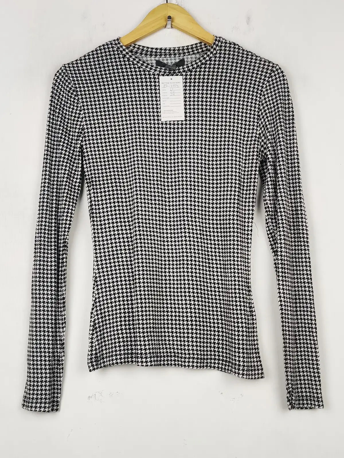 Buy online pre-used pre-loved 100% authentic & Original branded Primark (FS-2624) available in Pakistan. Top international brands avilable.
