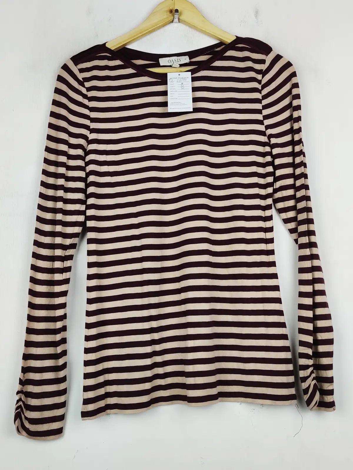 Buy online pre-used pre-loved 100% authentic & Original branded Oasis (FS-2694) available in Pakistan. Top international brands avilable.