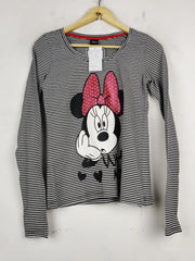 Buy online pre-used pre-loved 100% authentic & Original branded Disney (FS-2714) available in Pakistan. Top international brands avilable.