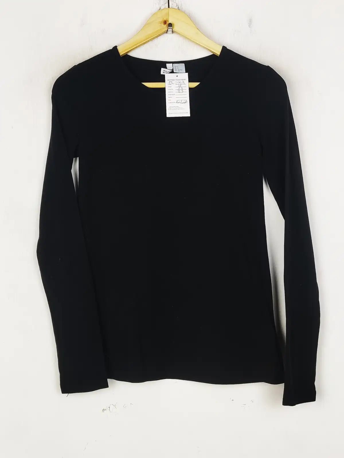 Buy online pre-used pre-loved 100% authentic & Original branded H&M (FS-2729) available in Pakistan. Top international brands avilable.