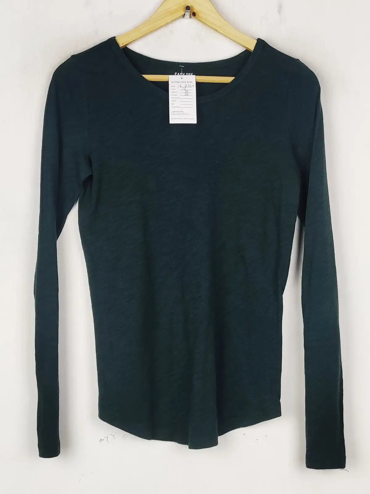 Buy online pre-used pre-loved 100% authentic & Original branded Gap (FS-2764) available in Pakistan. Top international brands avilable.