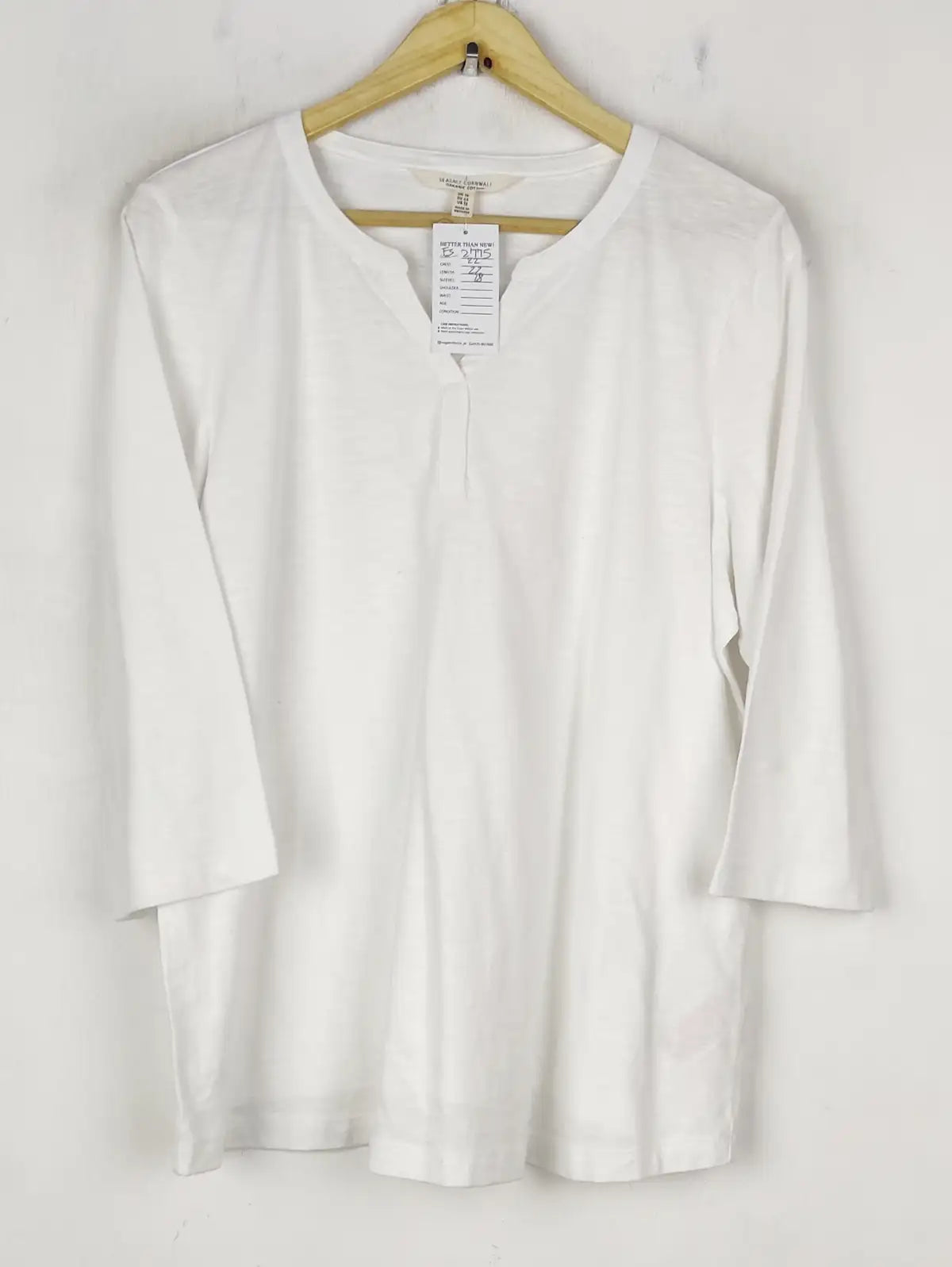 Buy online pre-used pre-loved 100% authentic & Original branded Marks & Spencers (FS-2774) available in Pakistan. Top international brands avilable.