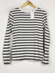 Buy online pre-used pre-loved 100% authentic & Original branded Prettylittlething (FS-2795) available in Pakistan. Top international brands avilable.
