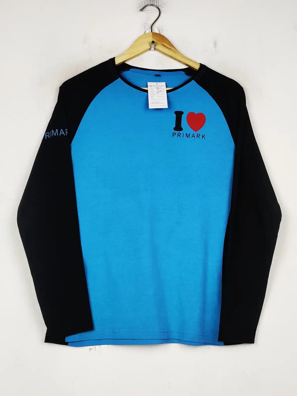 Buy online pre-used pre-loved 100% authentic & Original branded Unknown Brand (FS-2802) available in Pakistan. Top international brands avilable.