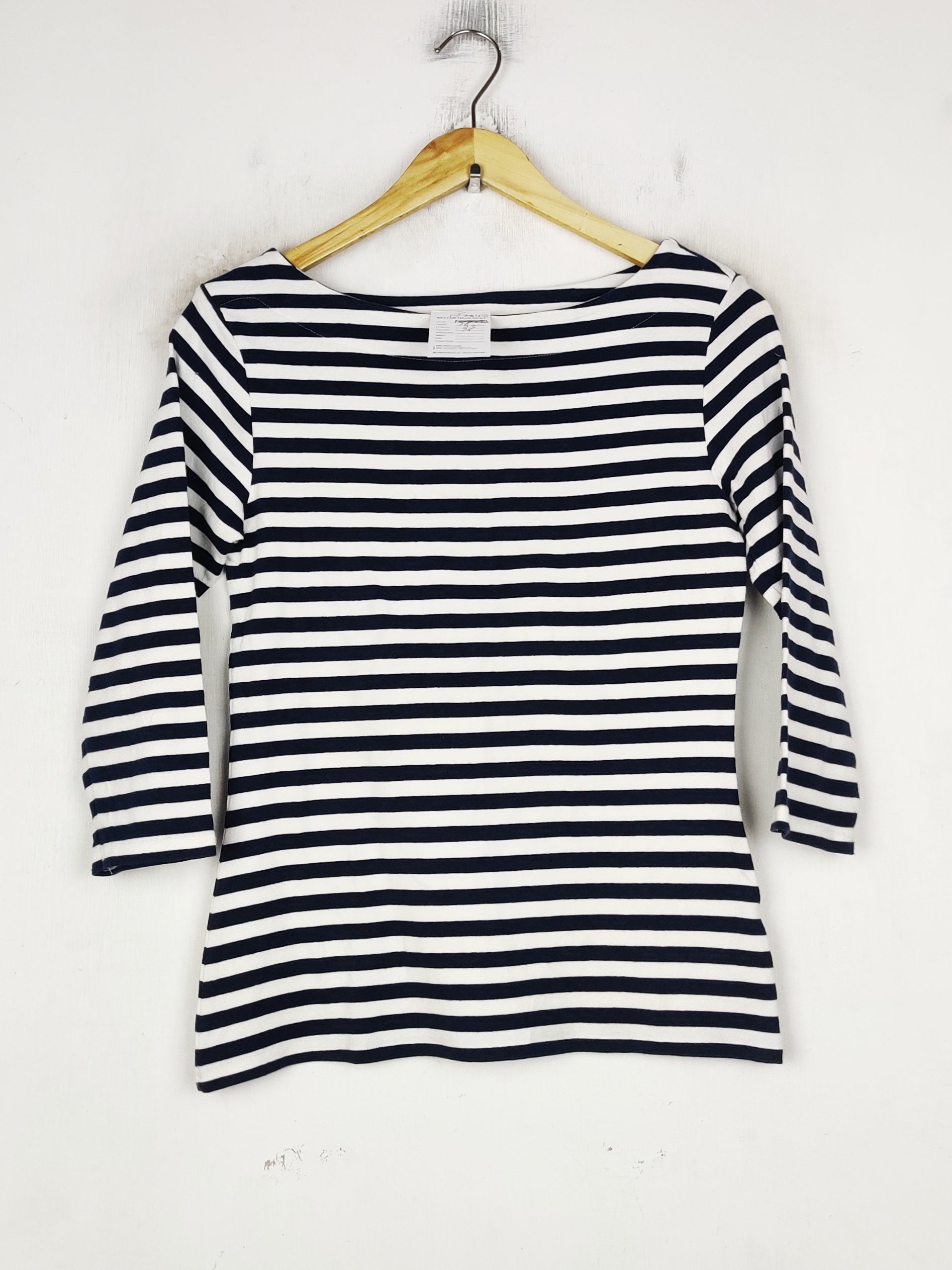 Buy online pre-used pre-loved 100% authentic & Original branded Marks & Spencers (FS-2849) available in Pakistan. Top international brands avilable.