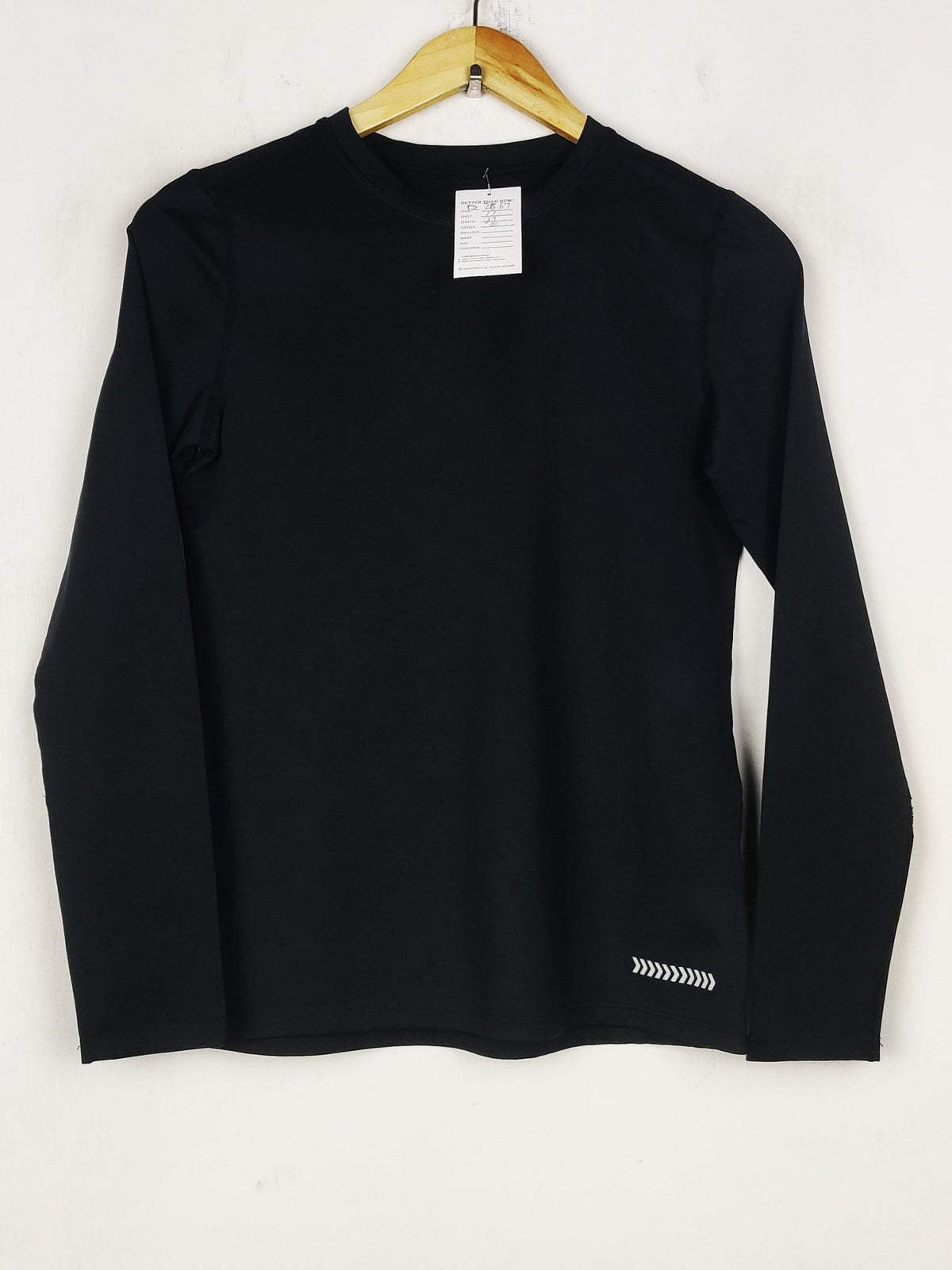 Buy online pre-used pre-loved 100% authentic & Original branded Unknown Brand (FS-2867) available in Pakistan. Top international brands avilable.