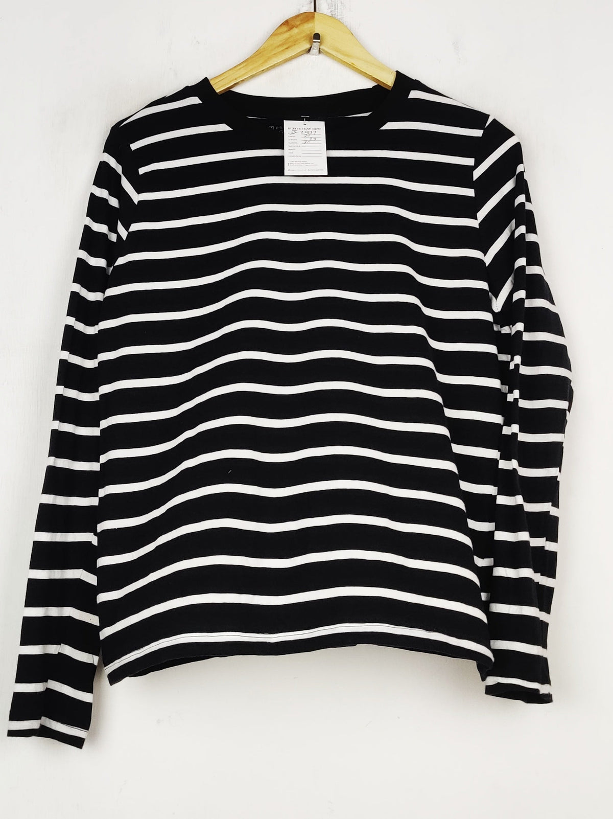 Buy online pre-used pre-loved 100% authentic & Original branded Primark (FS-2877) available in Pakistan. Top international brands avilable.