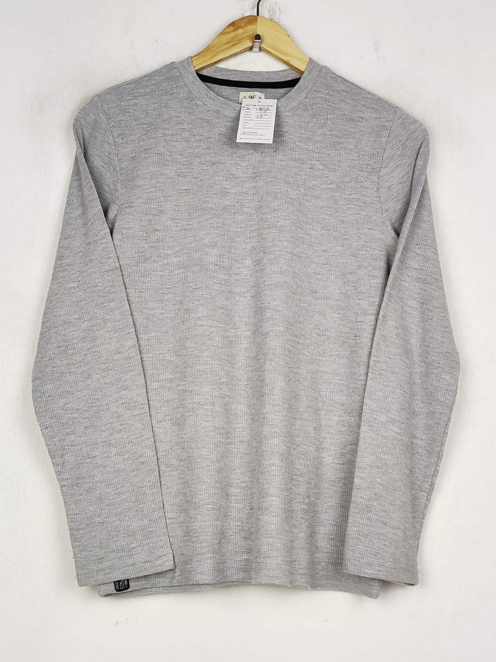 Buy online pre-used pre-loved 100% authentic & Original branded F&F (FS-2878) available in Pakistan. Top international brands avilable.