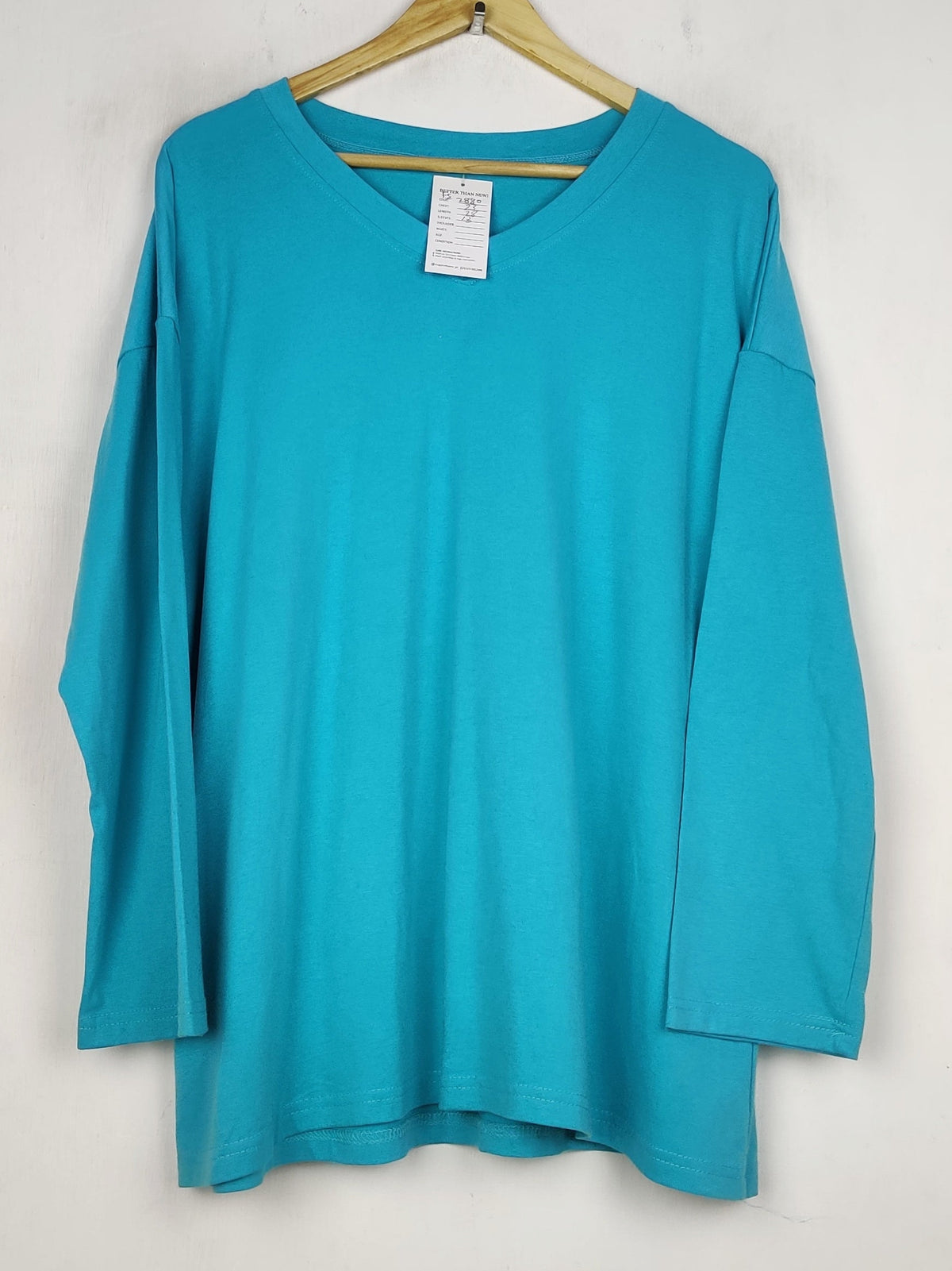 Buy online pre-used pre-loved 100% authentic & Original branded Unknown Brand (FS-2880) available in Pakistan. Top international brands avilable.