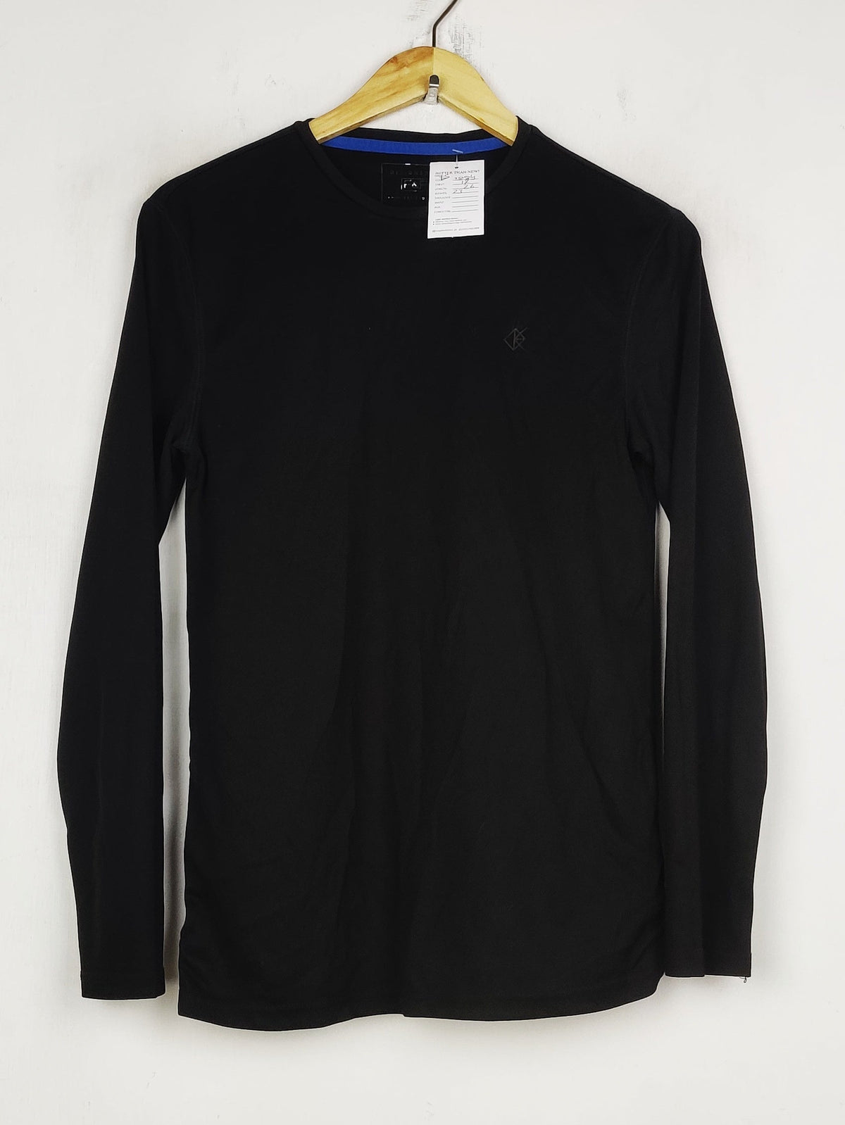 Buy online pre-used pre-loved 100% authentic & Original branded F&F (FS-2884) available in Pakistan. Top international brands avilable.