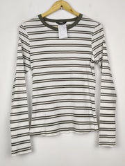 Buy online pre-used pre-loved 100% authentic & Original branded Dunnes Stores (FS-2899) available in Pakistan. Top international brands avilable.