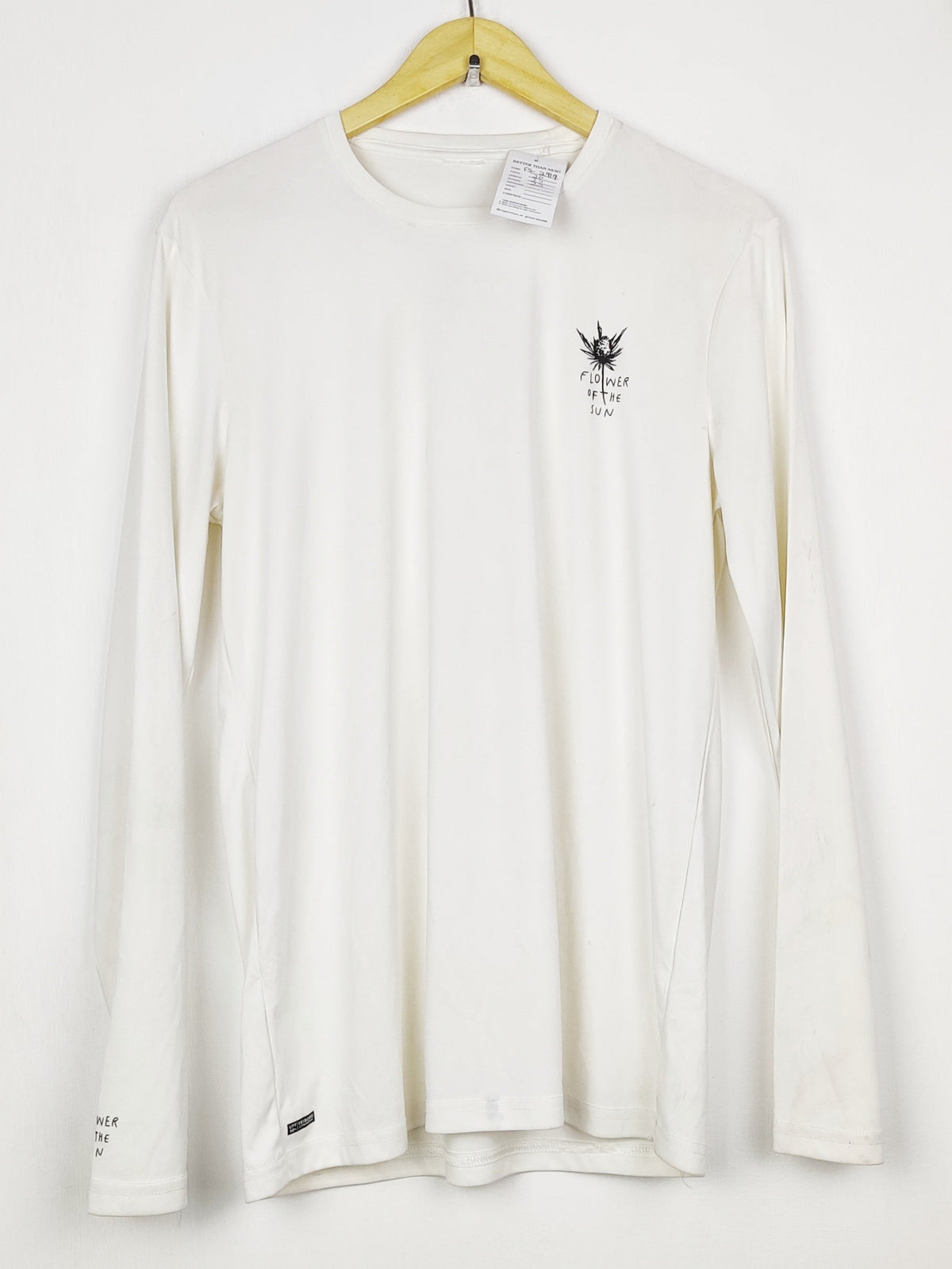 Buy online pre-used pre-loved 100% authentic & Original branded Unknown Brand (FS-2919) available in Pakistan. Top international brands avilable.