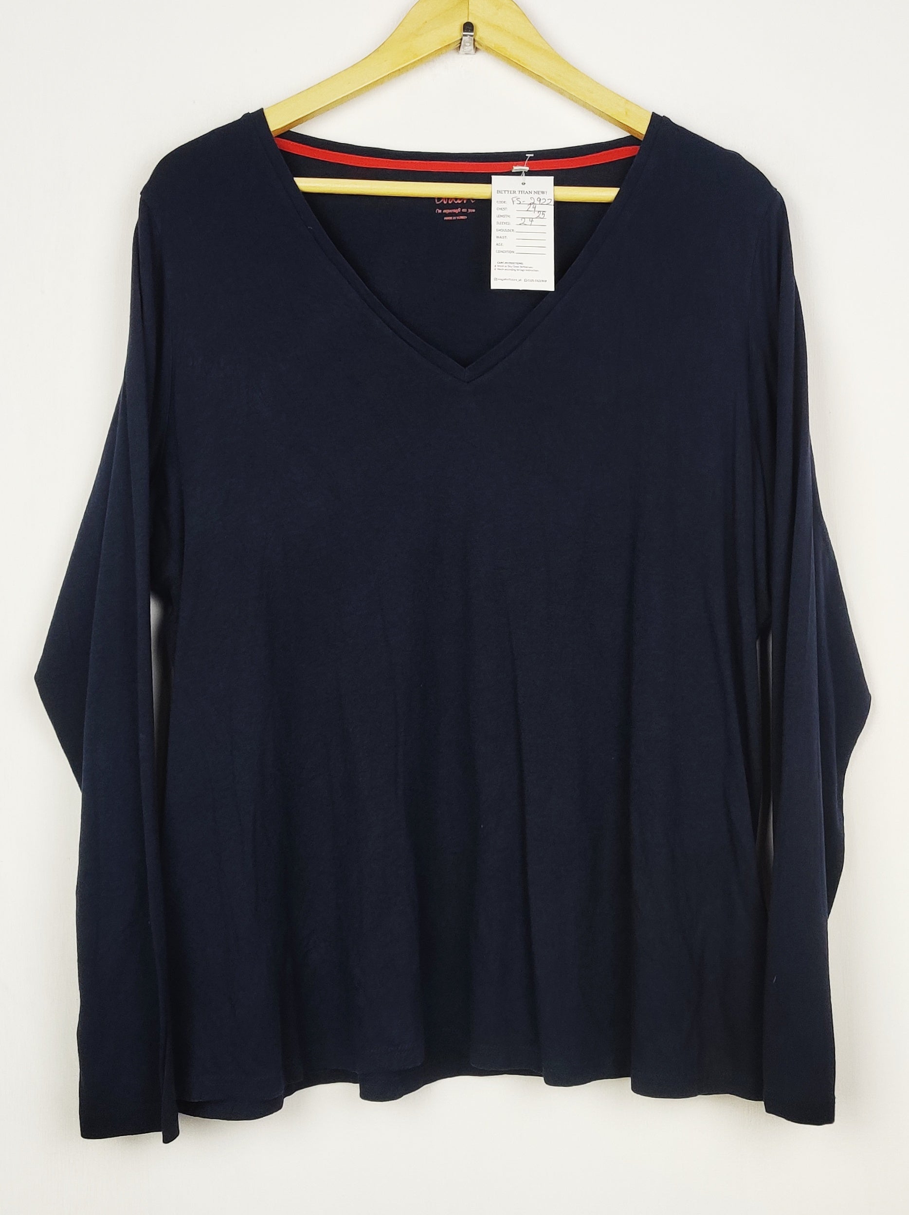 Buy online pre-used pre-loved 100% authentic & Original branded Boden (FS-2922) available in Pakistan. Top international brands avilable.