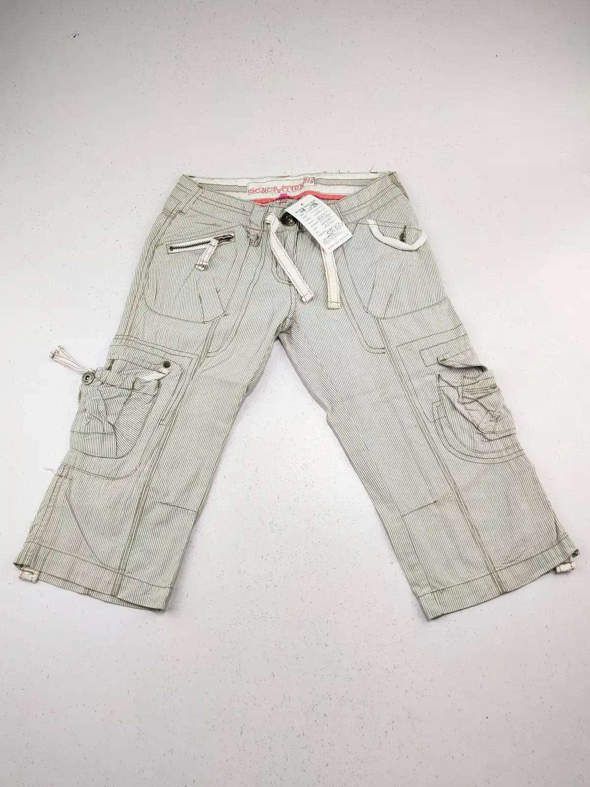 Buy online pre-used pre-loved 100% authentic & Original branded Generation (GB-1038) available in Pakistan. Top international brands avilable.