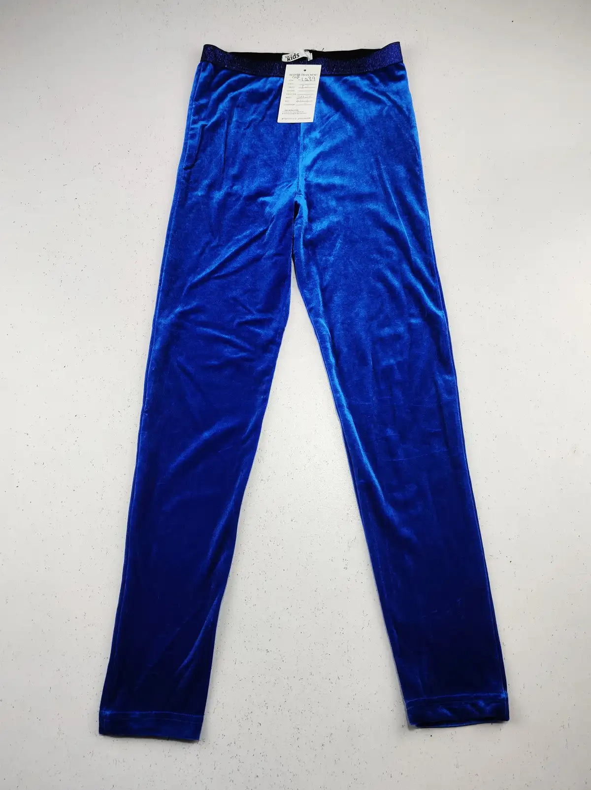 Buy online pre-used pre-loved 100% authentic & Original branded M&Co (GB-1039) available in Pakistan. Top international brands avilable.