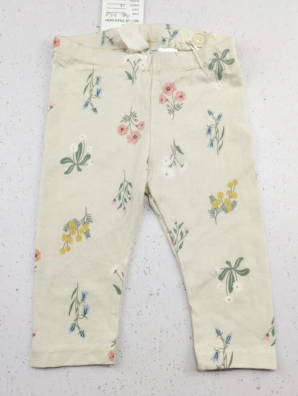 Buy online pre-used pre-loved 100% authentic & Original branded H&M (GB-1058) available in Pakistan. Top international brands avilable.