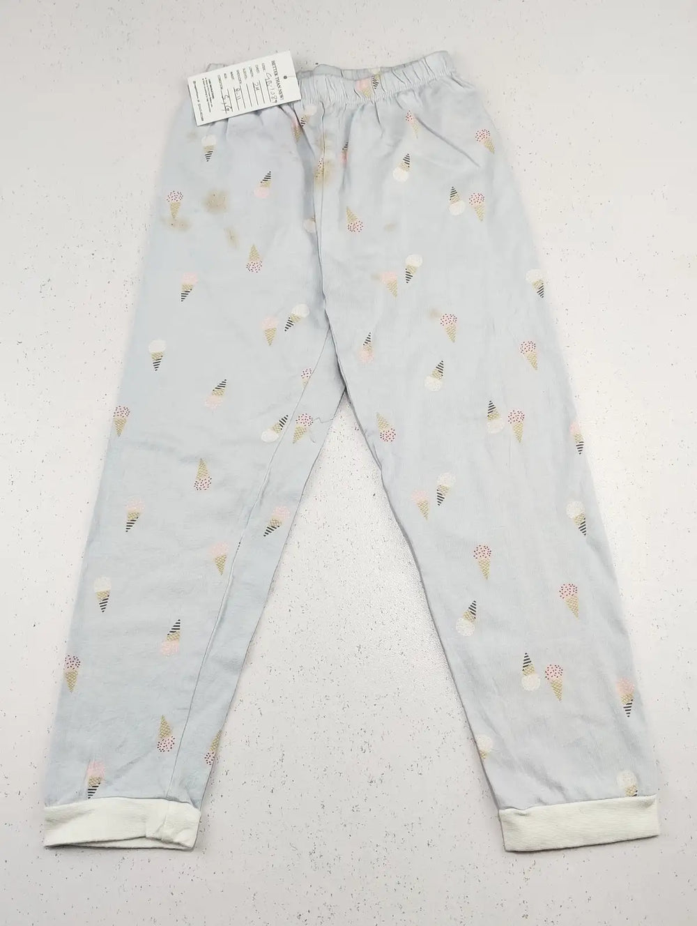 Buy online pre-used pre-loved 100% authentic & Original branded Unknown Brand (GB-1089) available in Pakistan. Top international brands avilable.