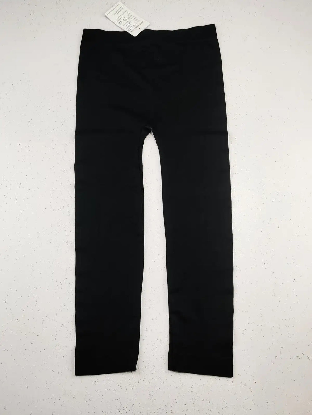 Buy online pre-used pre-loved 100% authentic & Original branded Unknown Brand (GB-1204) available in Pakistan. Top international brands avilable.