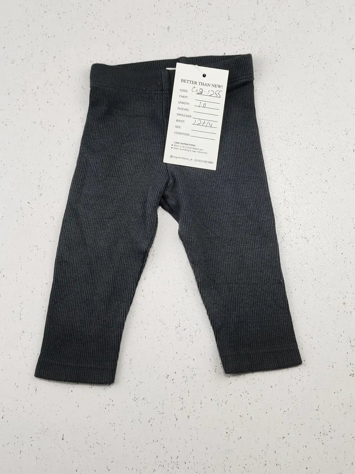 Buy online pre-used pre-loved 100% authentic & Original branded F&F (GB-1255) available in Pakistan. Top international brands avilable.