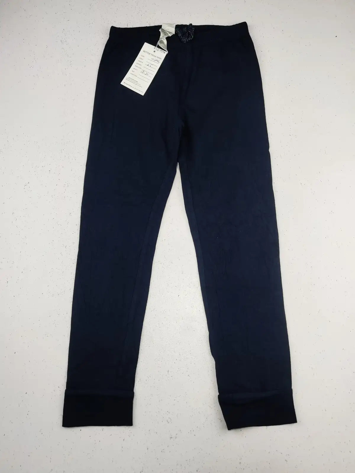 Buy online pre-used pre-loved 100% authentic & Original branded Unknown Brand (GB-1378) available in Pakistan. Top international brands avilable.