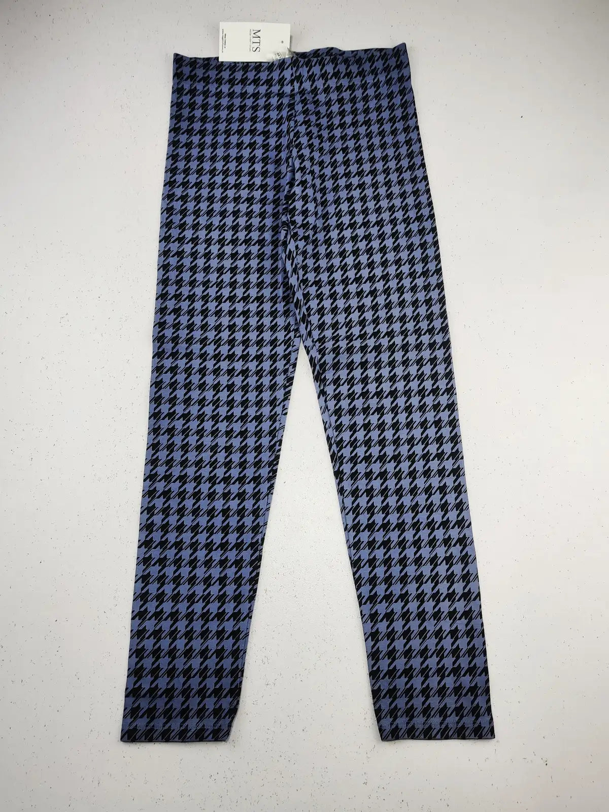 Buy online pre-used pre-loved 100% authentic & Original branded Marks & Spencer (GB-1379) available in Pakistan. Top international brands avilable.