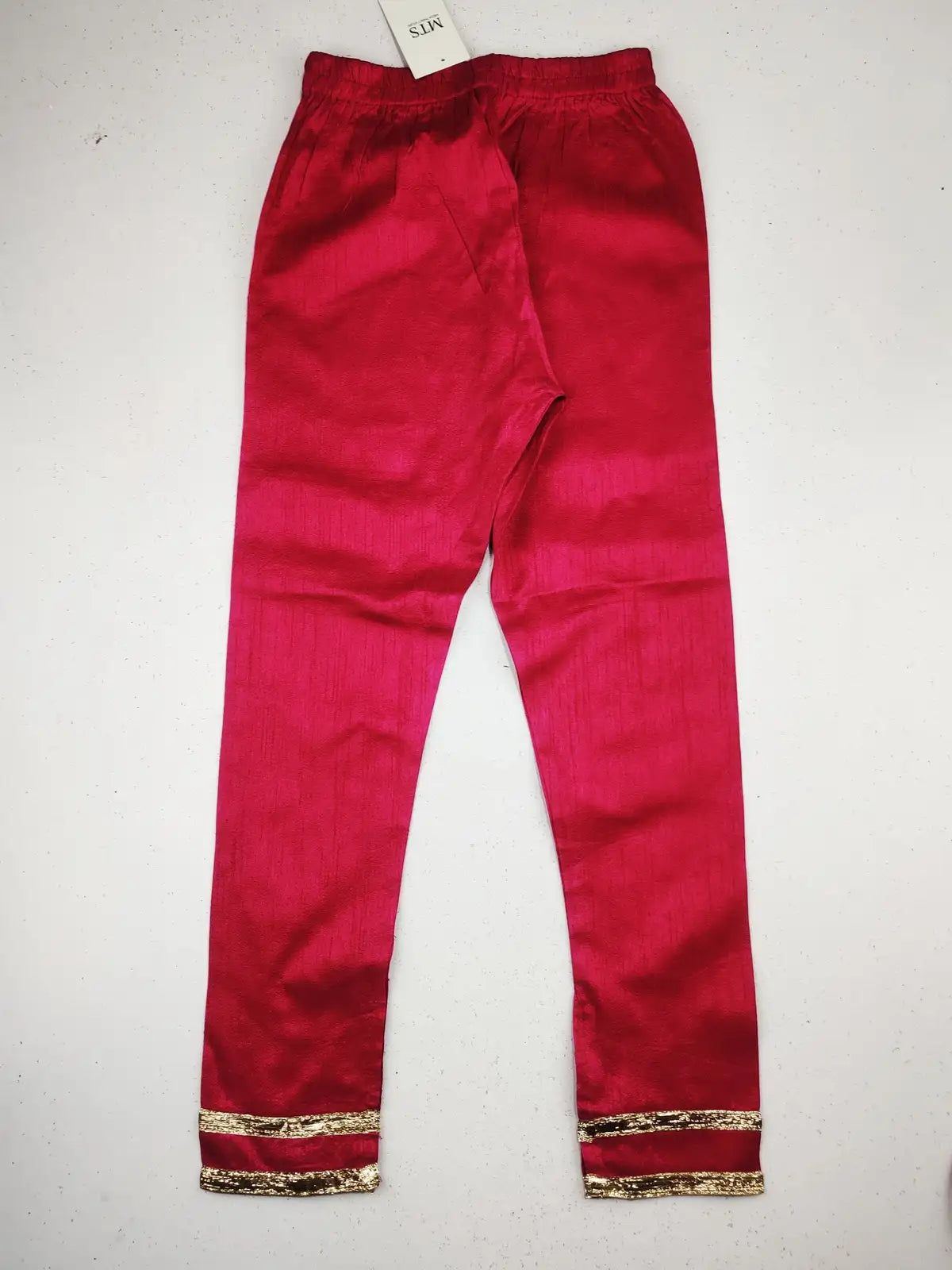 Buy online pre-used pre-loved 100% authentic & Original branded Unknown Brand (GB-1464) available in Pakistan. Top international brands avilable.