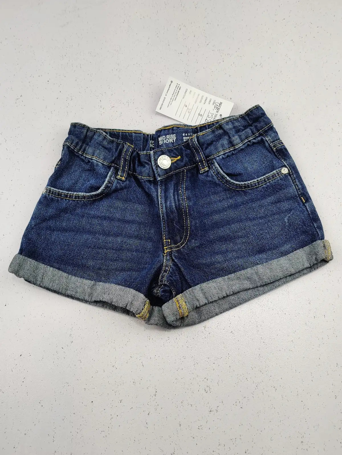 Buy online pre-used pre-loved 100% authentic & Original branded Mid Rise (GB-1580) available in Pakistan. Top international brands avilable.