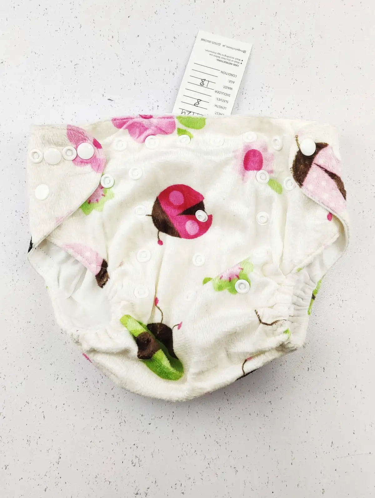 Buy online pre-used pre-loved 100% authentic & Original branded Littles Bloomz (GB-1724) available in Pakistan. Top international brands avilable.