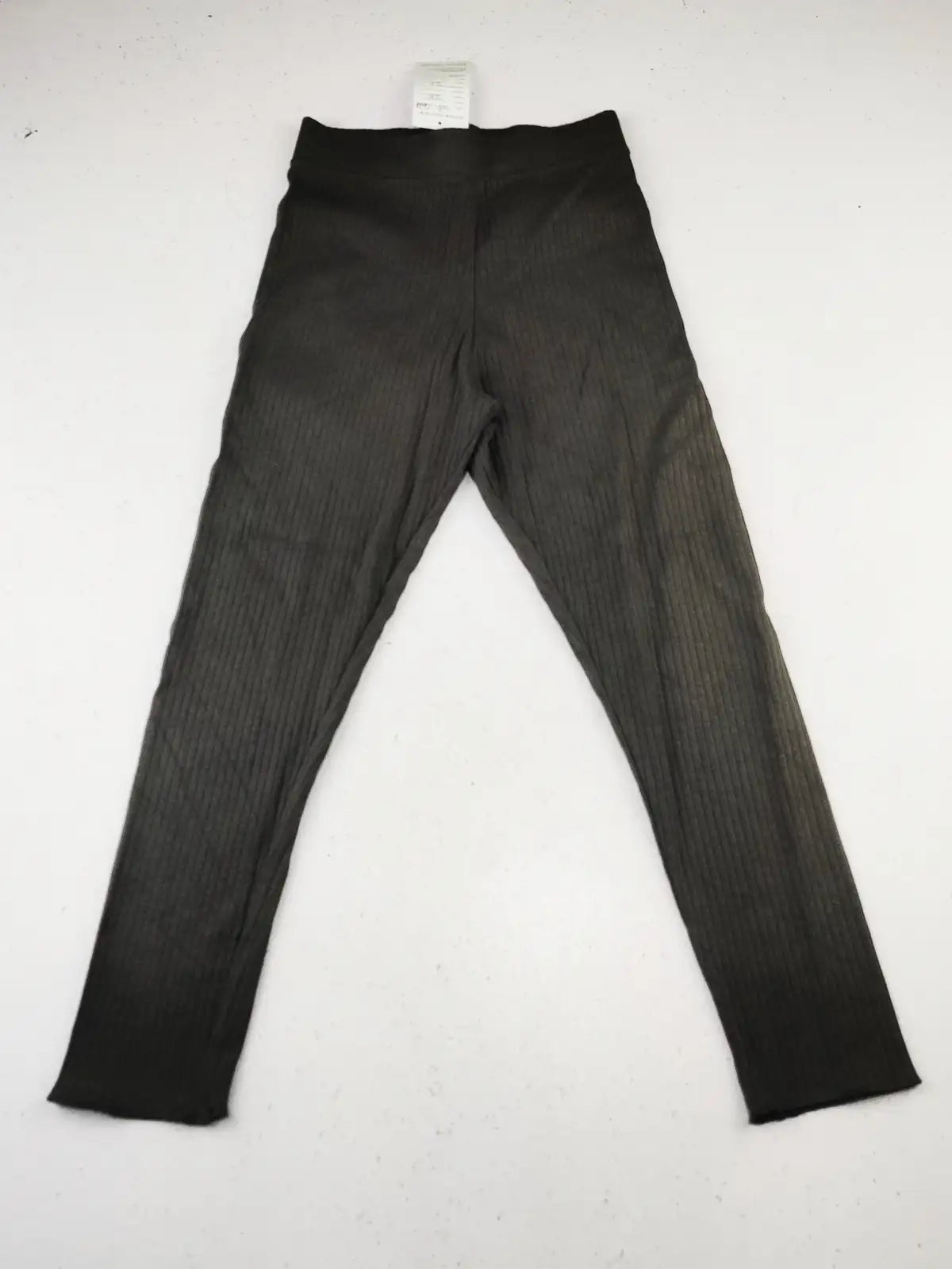 Buy online pre-used pre-loved 100% authentic & Original branded Primark (GB-1728) available in Pakistan. Top international brands avilable.