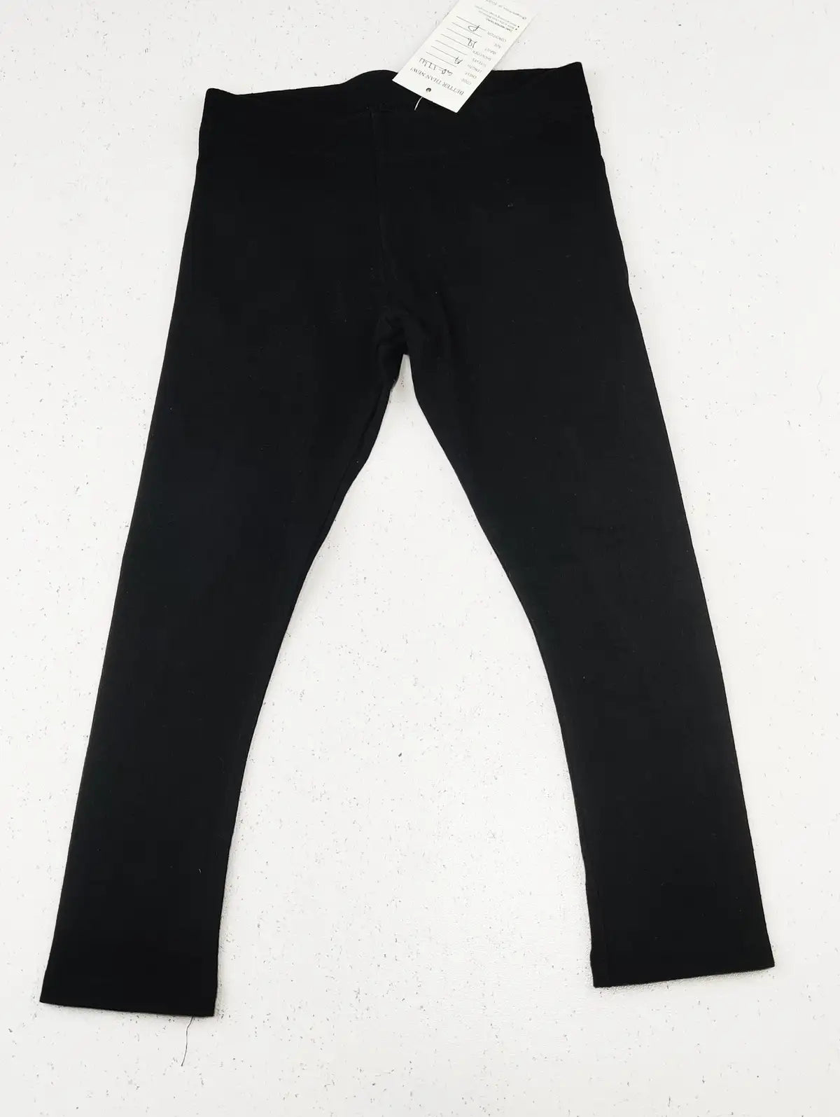 Buy online pre-used pre-loved 100% authentic & Original branded Unknown Brand (GB-1741) available in Pakistan. Top international brands avilable.