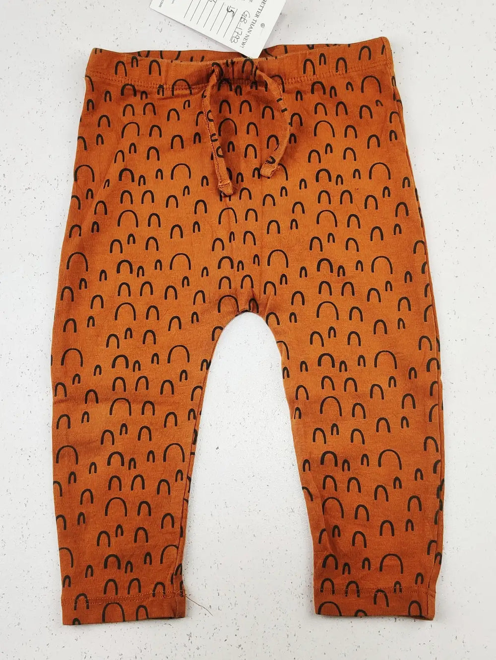 Buy online pre-used pre-loved 100% authentic & Original branded Unknown Brand (GB-1793) available in Pakistan. Top international brands avilable.