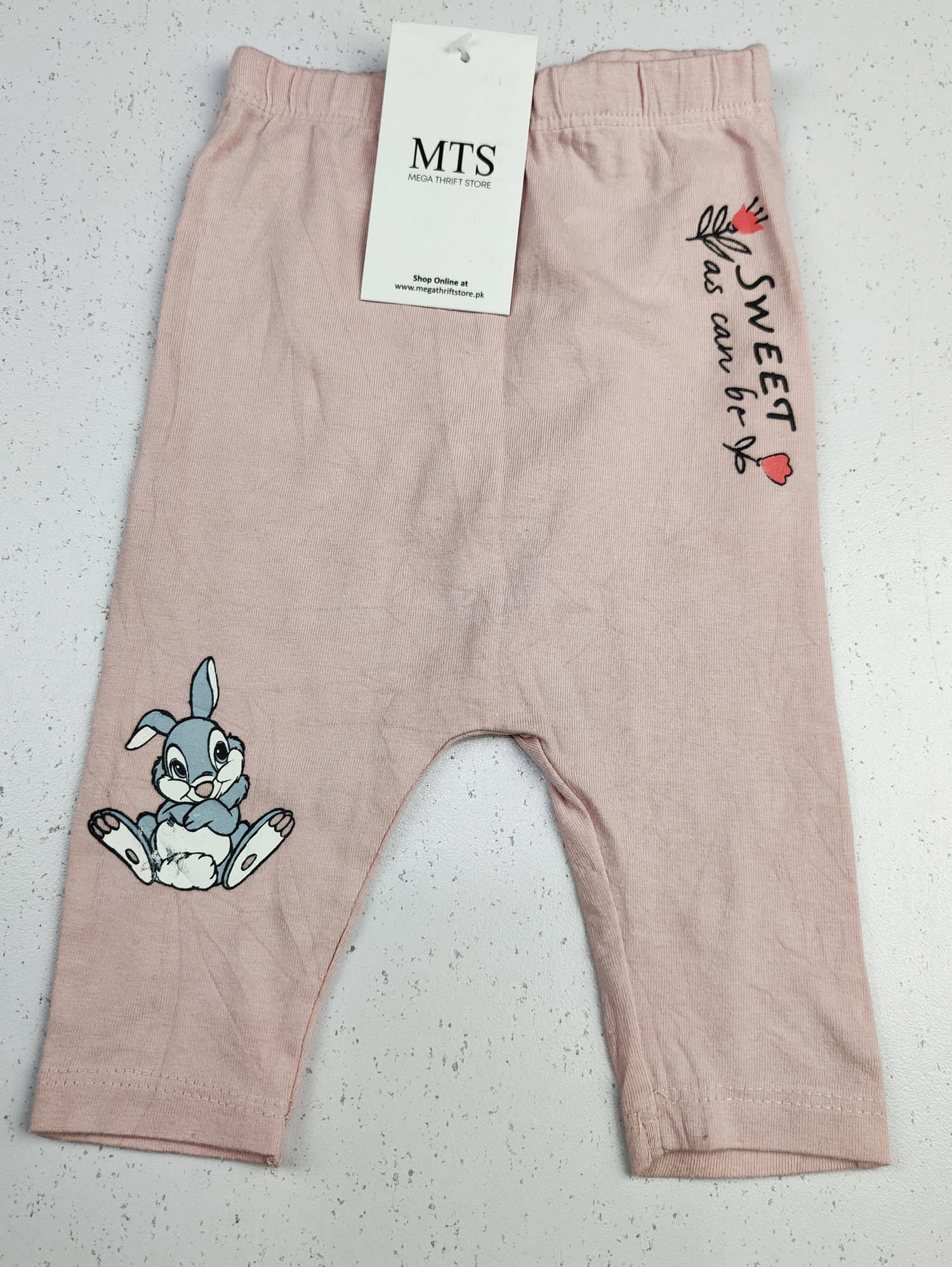 Buy online pre-used pre-loved 100% authentic & Original branded Disnep Baby (GB-402) available in Pakistan. Top international brands avilable.