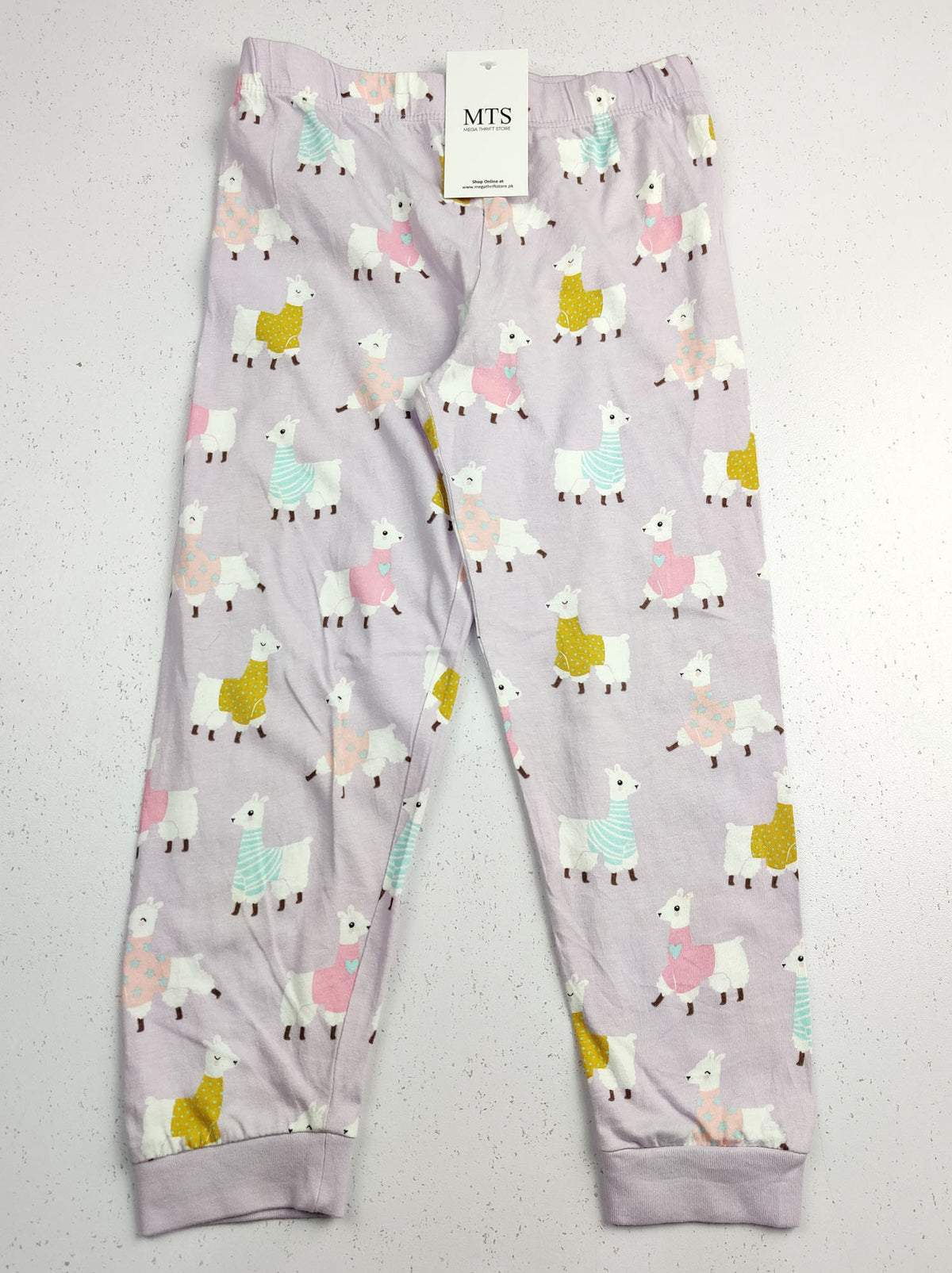 Buy online pre-used pre-loved 100% authentic & Original branded Marks & Spencer (GB-468) available in Pakistan. Top international brands avilable.
