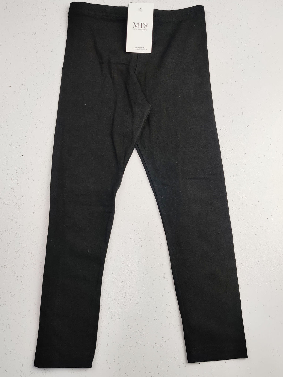 Buy online pre-used pre-loved 100% authentic & Original branded Primark (GB-542) available in Pakistan. Top international brands avilable.