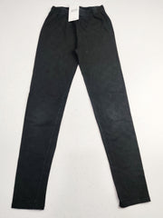 Buy online pre-used pre-loved 100% authentic & Original branded Gap (GB-551) available in Pakistan. Top international brands avilable.