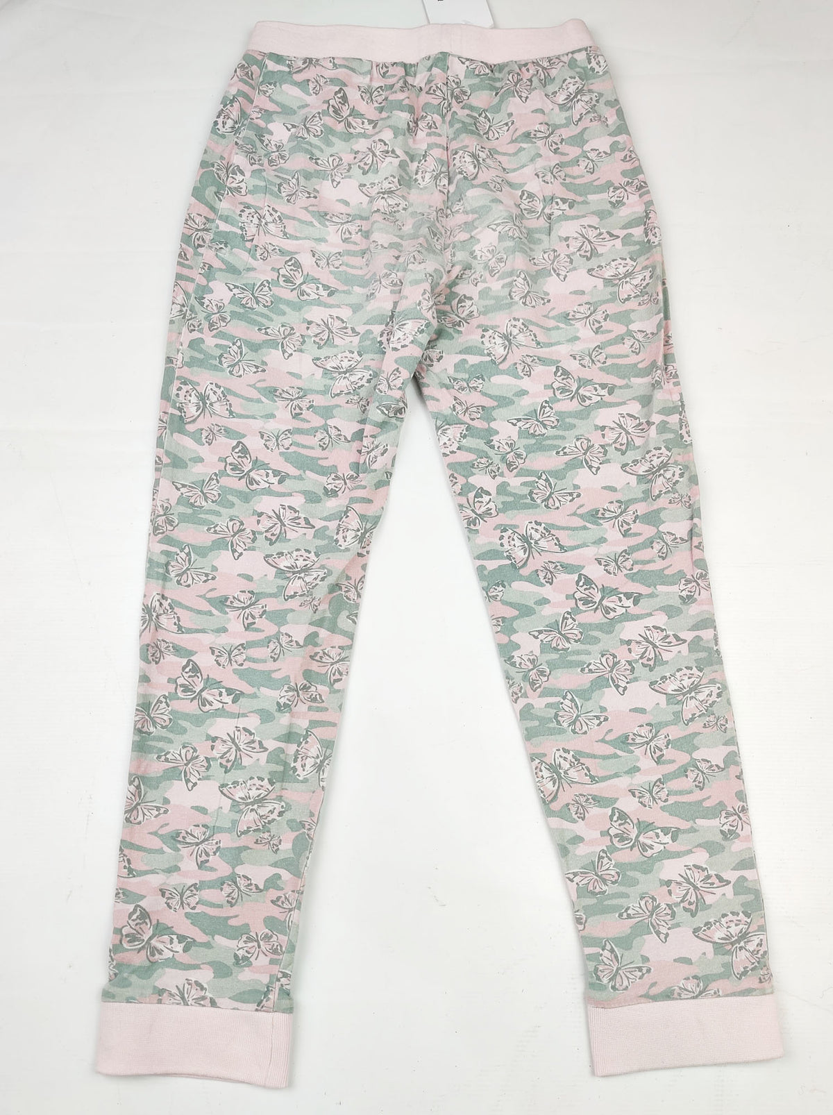 Buy online pre-used pre-loved 100% authentic & Original branded Kids (GB-607) available in Pakistan. Top international brands avilable.