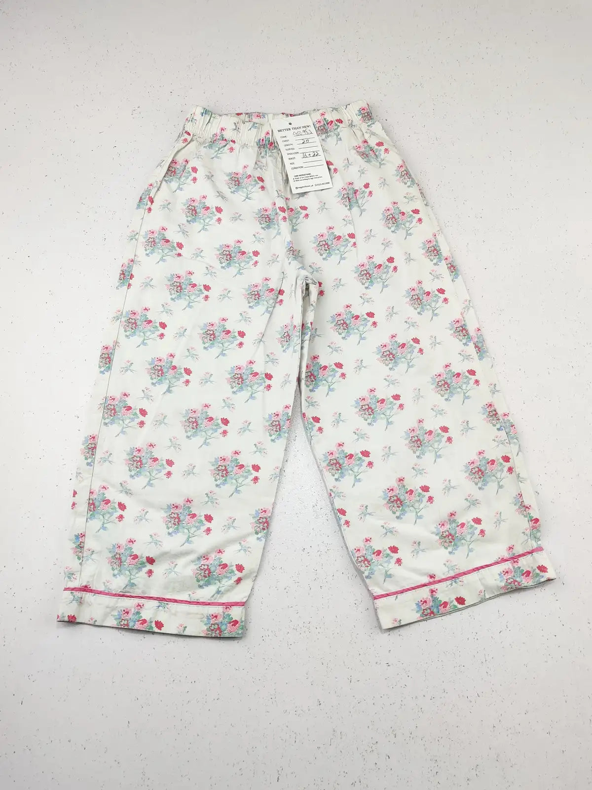 Buy online pre-used pre-loved 100% authentic & Original branded Unknown Brand (GB-953) available in Pakistan. Top international brands avilable.