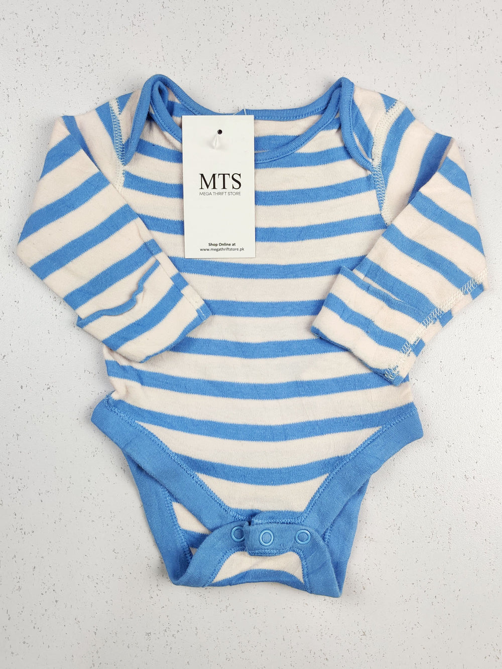 Buy online pre-used pre-loved 100% authentic & Original branded Marks & Spencer (GST-1011) available in Pakistan. Top international brands avilable.