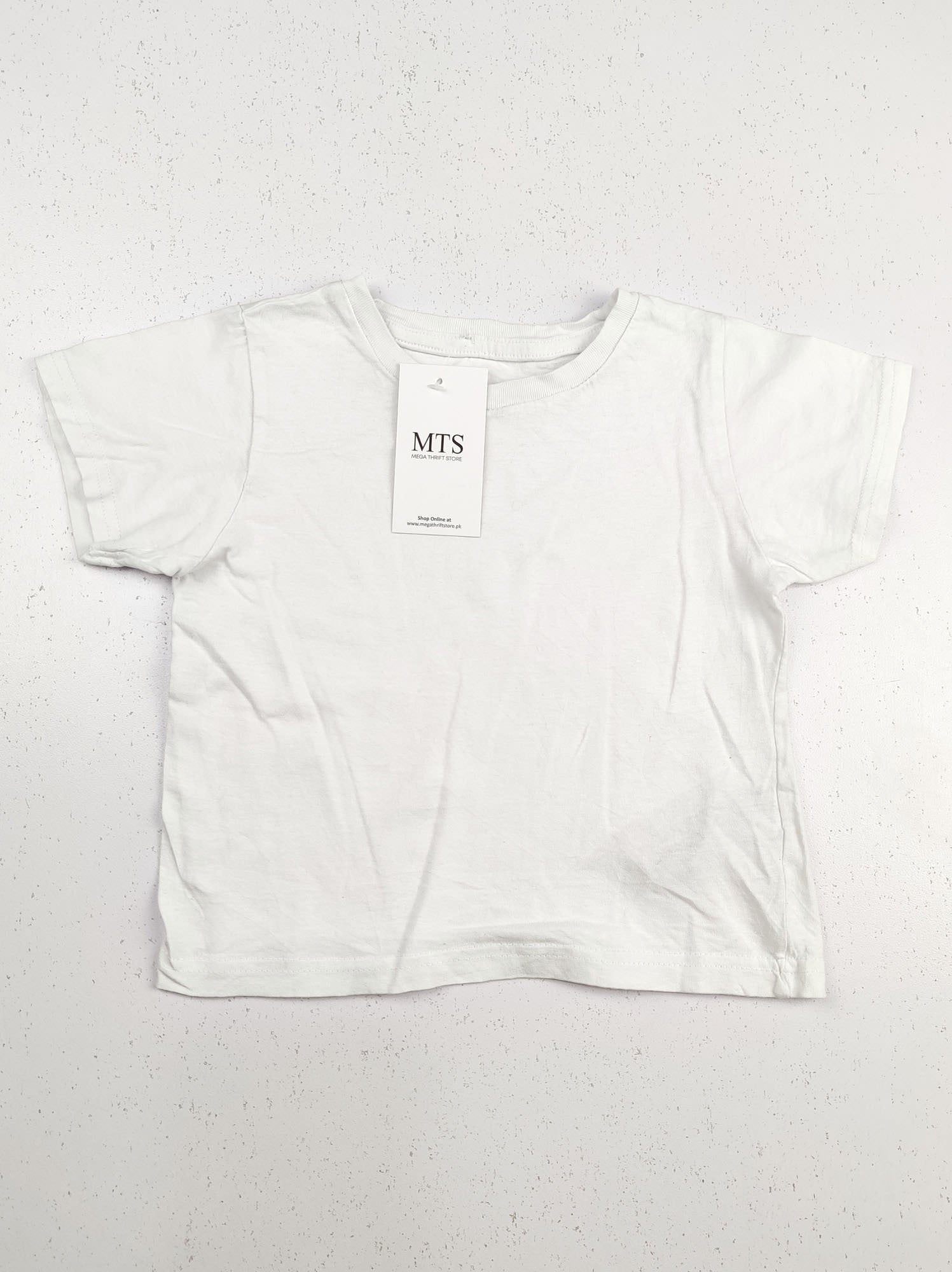 Buy online pre-used pre-loved 100% authentic & Original branded Primark (GST-1142) available in Pakistan. Top international brands avilable.