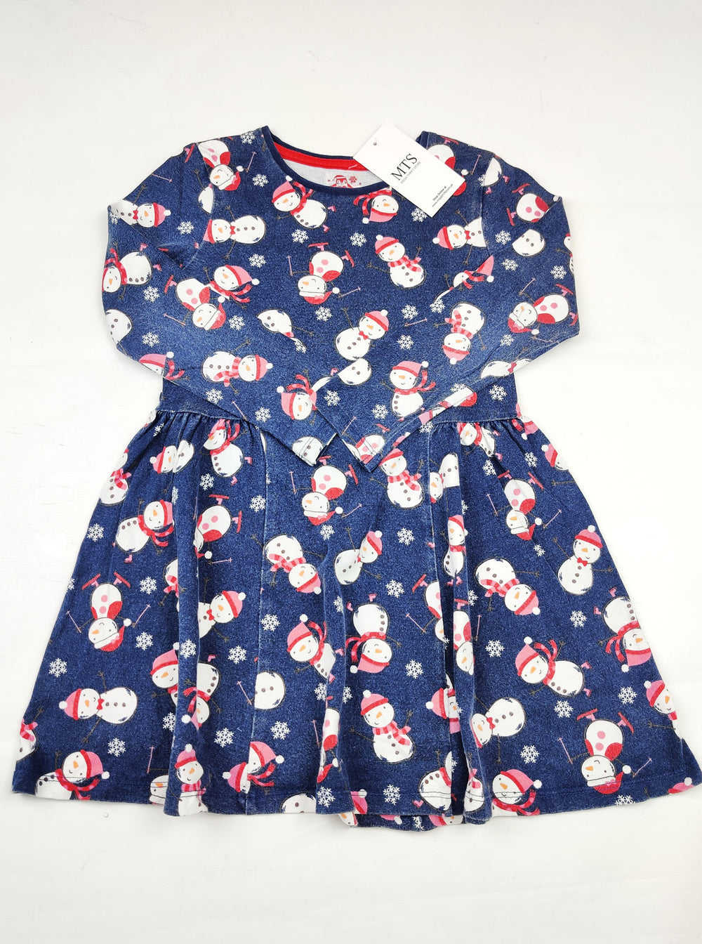 Buy online pre-used pre-loved 100% authentic & Original branded F&F (GST-1560) available in Pakistan. Top international brands avilable.